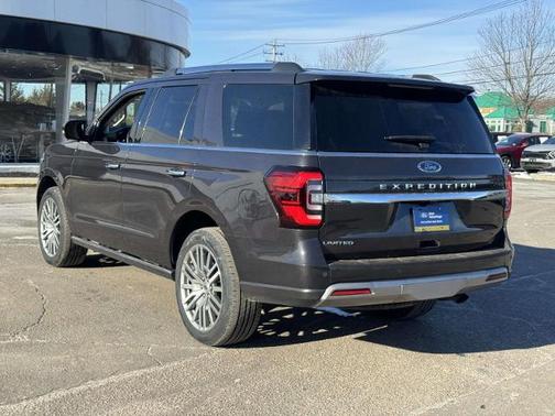 2022 Ford Expedition LIMITED