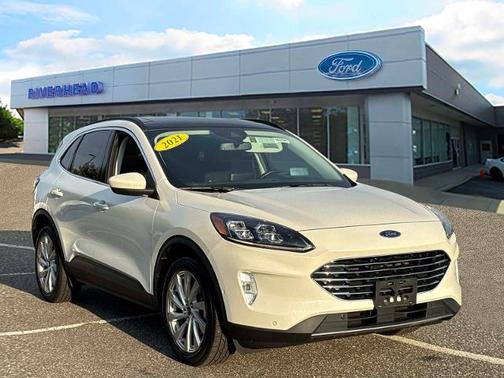 2021 Ford Escape TITANIUM