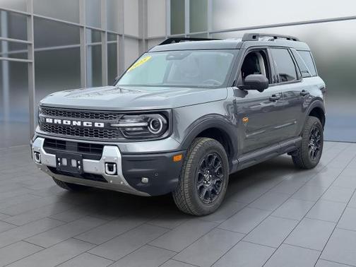 CARBONIZED GRAY METALLIC 2025 Ford Bronco Sport BADLANDS