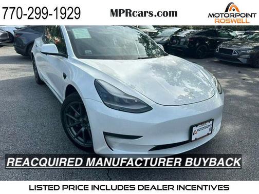 Pearl White Multi-Coat 2022 Tesla Model 3 Long Range
