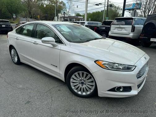 2015 Ford Fusion Hybrid SE