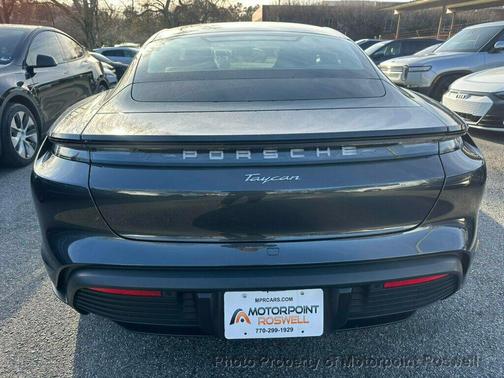 2024 Porsche Taycan RWD