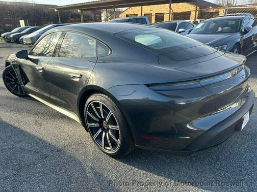 2024 Porsche Taycan RWD