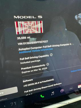 2023 Tesla Model S Plaid