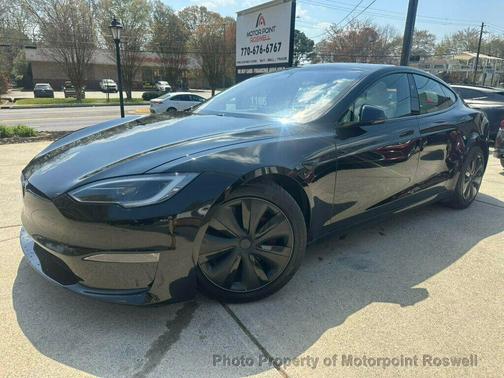 2023 Tesla Model S Plaid