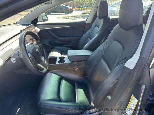 2023 Tesla Model 3 Standard Range