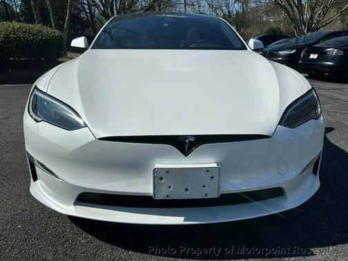 2024 Tesla Model S Long Range