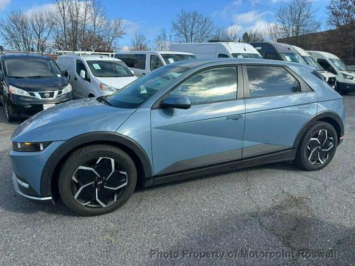 2024 Hyundai IONIQ 5 SEL