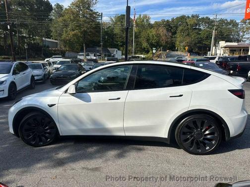 2024 Tesla Model Y Performance Dual Motor All-Wheel Drive