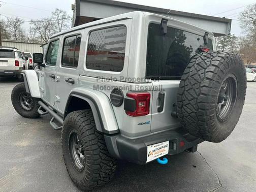 Silver Zynith Clearcoat 2023 Jeep Wrangler 4xe Rubicon