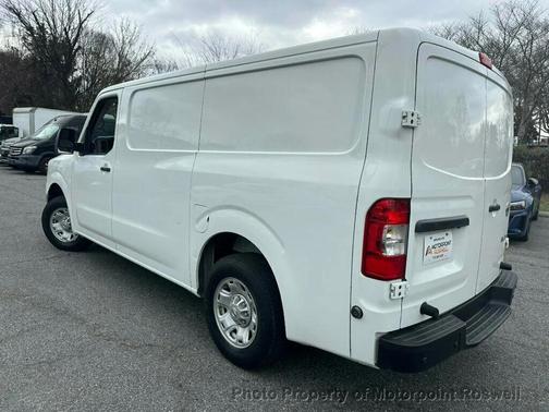 2017 Nissan NV Cargo NV2500 HD SV V6