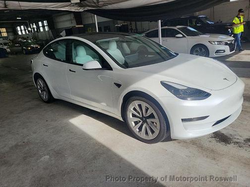 2023 Tesla Model 3 Standard Range
