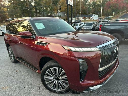 2025 INFINITI QX80 SENSORY AWD