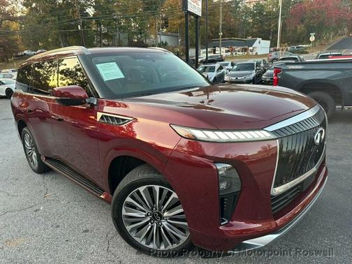 2025 INFINITI QX80 SENSORY AWD