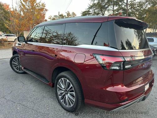 2025 INFINITI QX80 SENSORY AWD