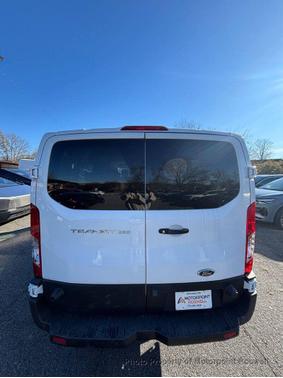 Oxford White 2018 Ford Transit-350 XL