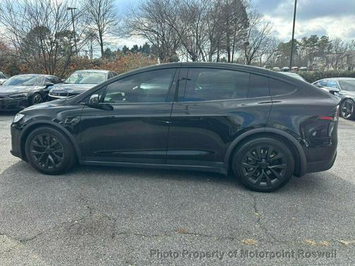 2023 Tesla Model X Standard Range AWD