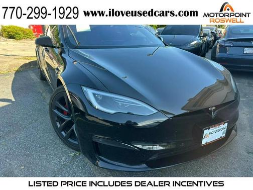 Solid Black 2024 Tesla Model S Plaid