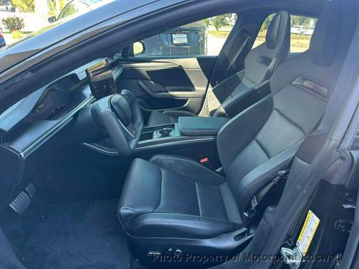Solid Black 2024 Tesla Model S Plaid