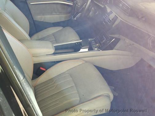 2024 Audi Q8 e-tron Prestige