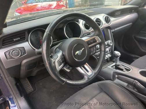 2020 Ford Mustang EcoBoost