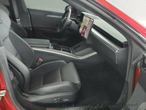 2024 Tesla Model S Plaid