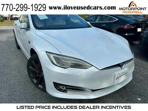 Pearl White Multi-Coat 2018 Tesla Model S P100D