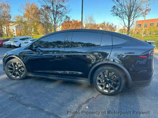 2024 Tesla Model X Long Range