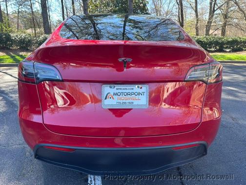 Red Multi-Coat 2021 Tesla Model Y Standard Range Rear-Wheel Drive