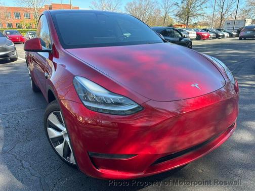 2021 Tesla Model Y Standard Range Rear-Wheel Drive