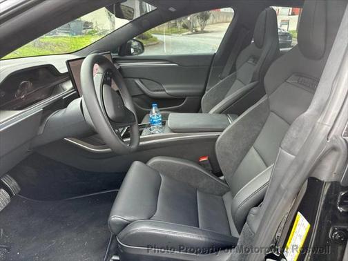 2025 Tesla Model S Plaid