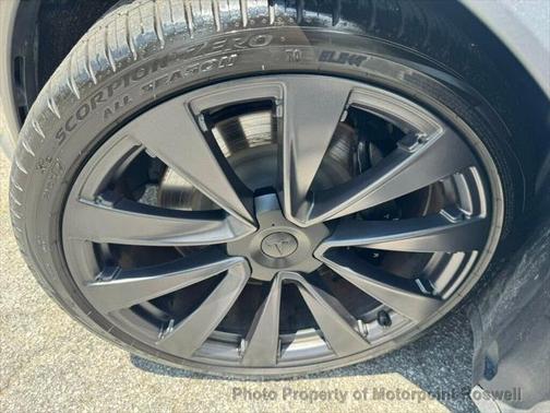 2024 Tesla Model X Long Range