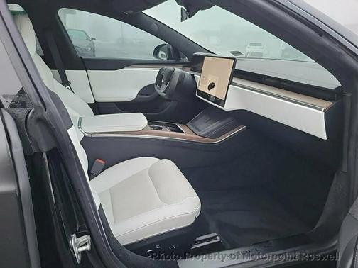 2022 Tesla Model S Dual Motor All-Wheel Drive