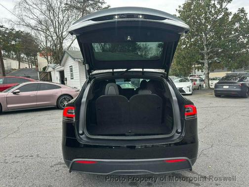2024 Tesla Model X Long Range