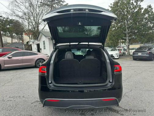 2024 Tesla Model X Long Range