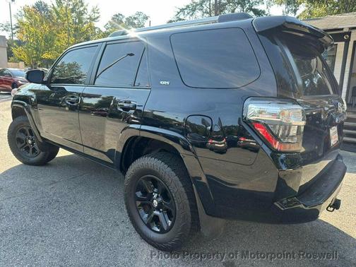 2022 Toyota 4Runner SR5