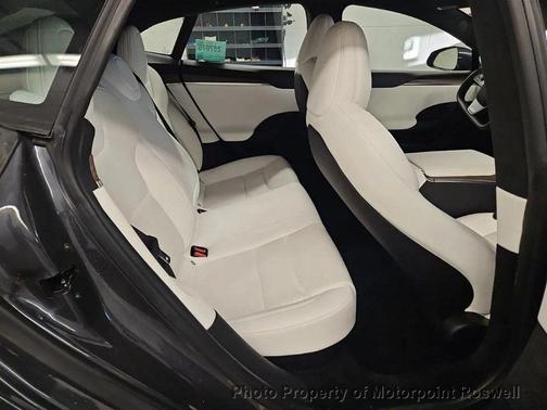 2022 Tesla Model S Dual Motor All-Wheel Drive