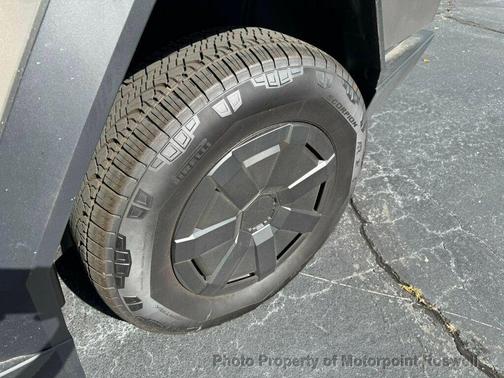 2025 Tesla Cybertruck All-Wheel Drive