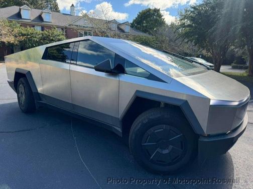 2025 Tesla Cybertruck All-Wheel Drive