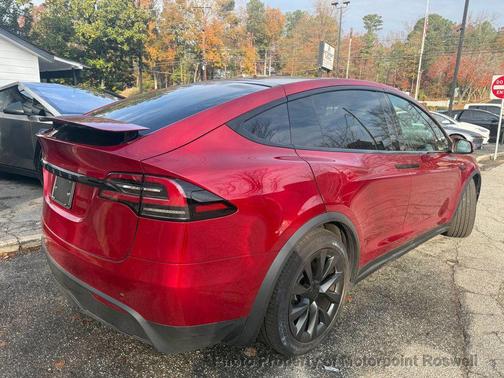 2024 Tesla Model X Long Range