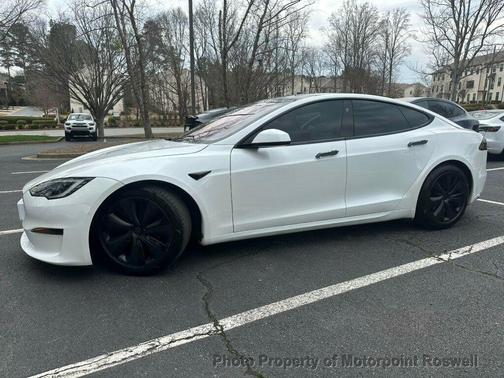 2022 Tesla Model S Plaid