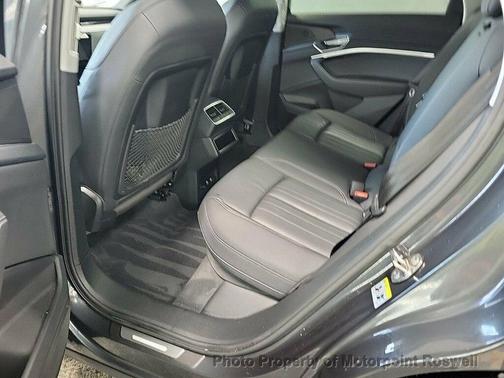 2021 Audi e-tron Premium