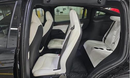 2022 Tesla Model X Dual Motor All-Wheel Drive