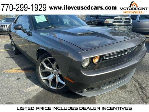 2015 Dodge Challenger SXT Plus