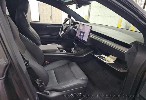 2025 Tesla Model X Long Range