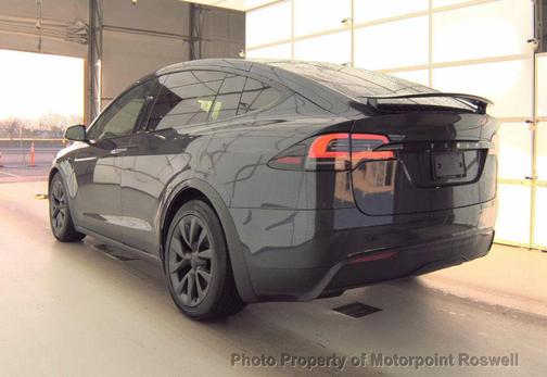 2025 Tesla Model X Long Range