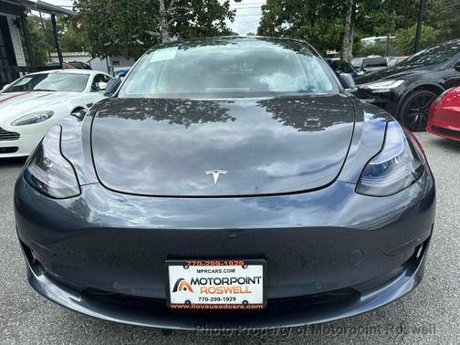 2019 Tesla Model 3 Performance
