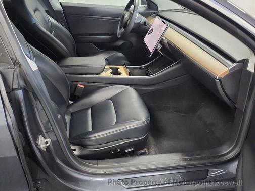2019 Tesla Model 3 Performance