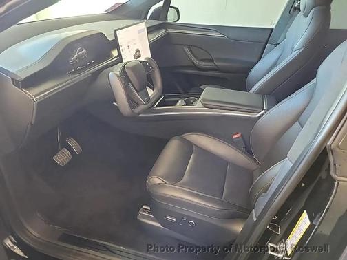 2024 Tesla Model X Plaid Tri Motor All-Wheel Drive