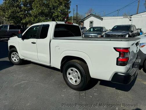 2022 Nissan Frontier S